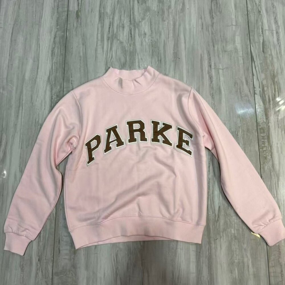 PARKE Grey Heart Sweatshirt - NWT - Sold Out Style🌸🌸